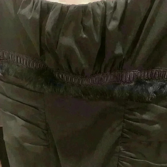 Donna Ricco Little Black Dress Cocktail Dress Ruching Feathers size 10 - Picture 9 of 15